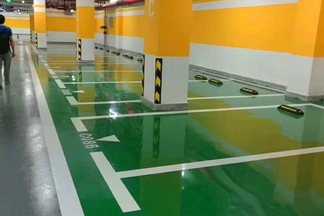 環氧地坪两年半社区看片