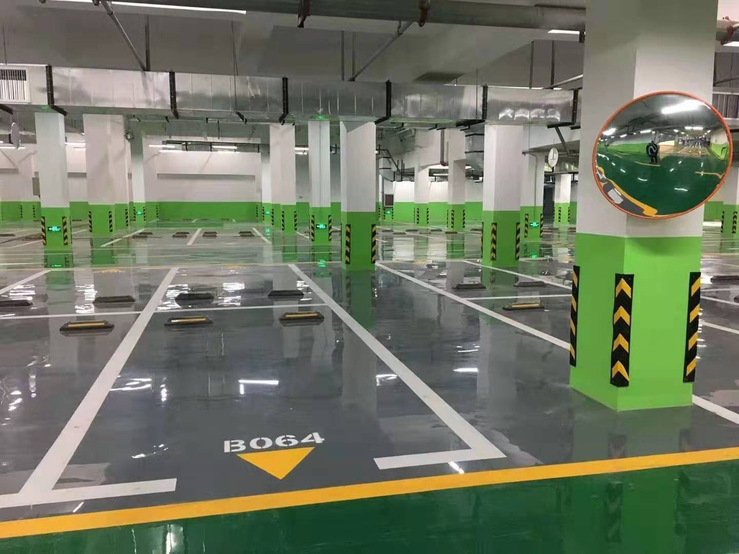 環氧地坪两年半社区看片