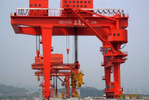 設備两年半社区看片